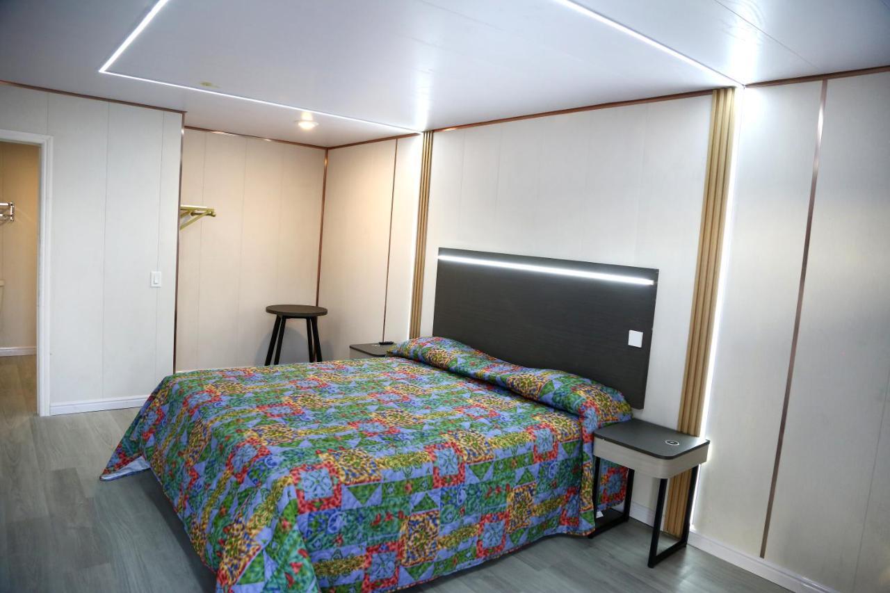 אונטריו Airport Stay Motel מראה חיצוני תמונה